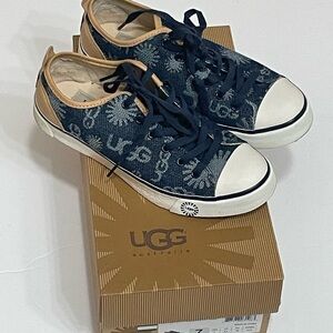 UGG Evera Denim Design Sneakers NIB 7